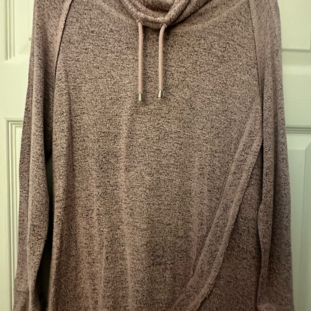 Chelsea & Theodore Women's Cowl Neck Sweater in Heathered Mauve.